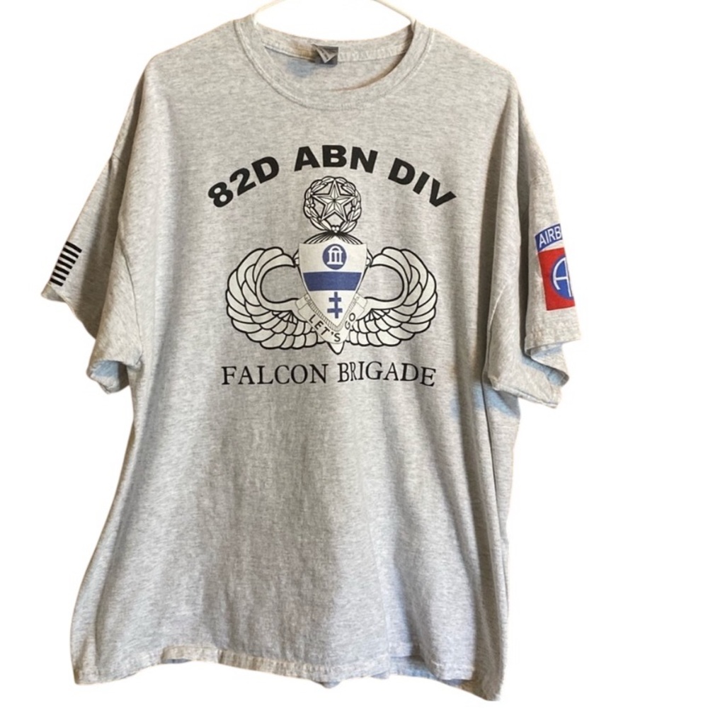 82nd Airborne Falcon Brigade 325 T-Shirt Gray XXL